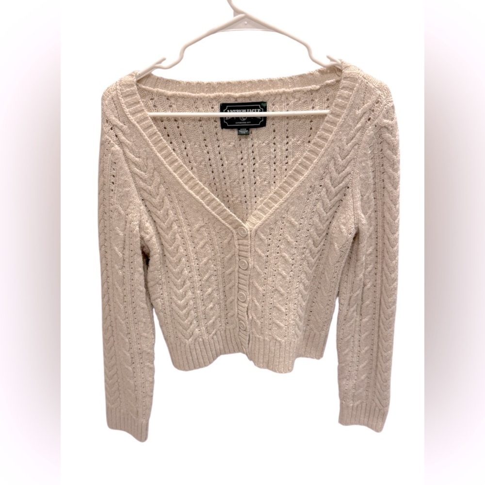 American Eagle Cable Knit V-Neck Sweater Button Front Cream Size Medium